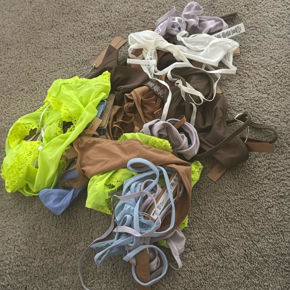 Other - Skims panty bundle 2-4x